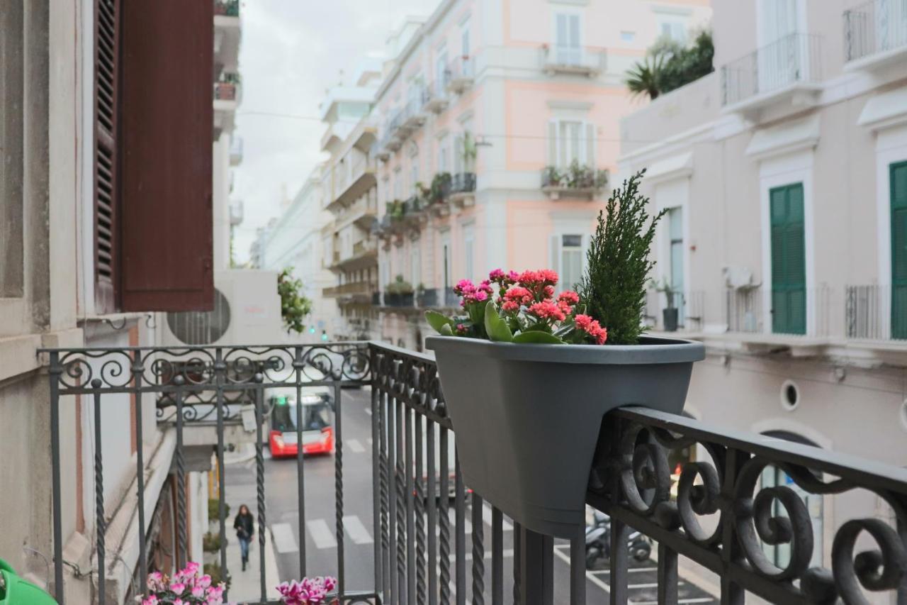 The Singer'S House Apartment Bari Exterior photo